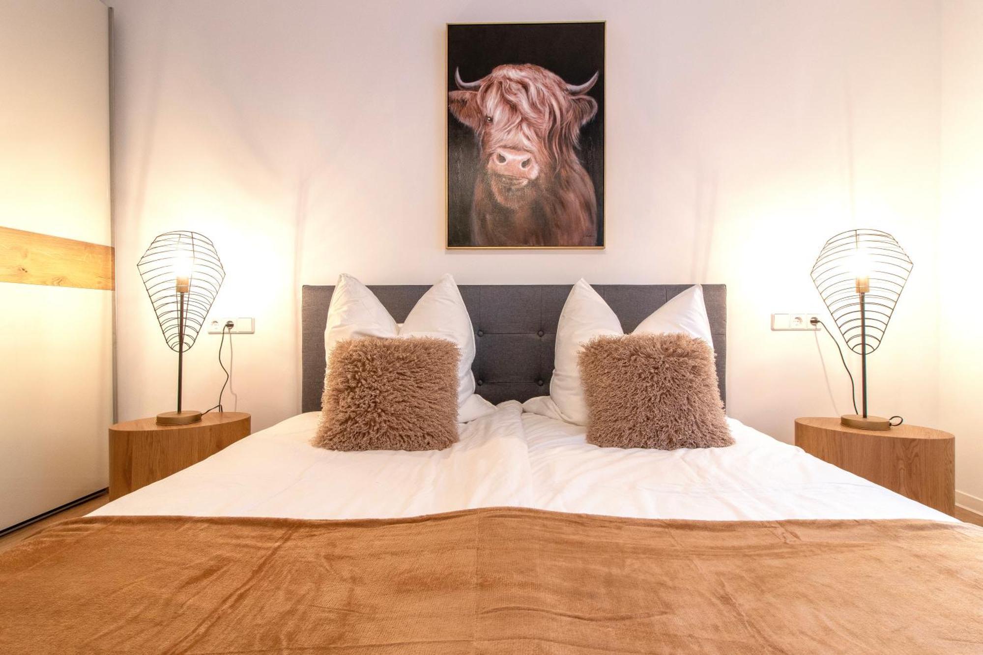 Stilvolles City-Apartment I Netflix I Wlan L Stellplatz I Zentral Schwarzenberg  Esterno foto