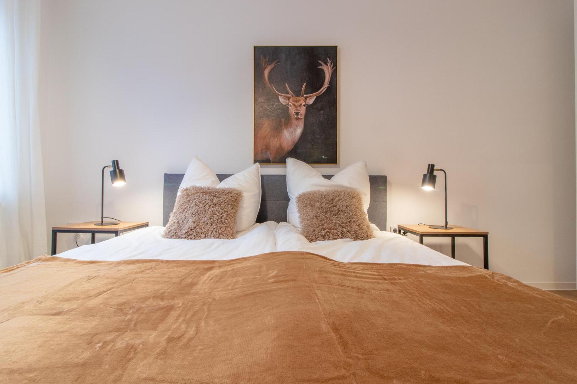 Stilvolles City-Apartment I Netflix I Wlan L Stellplatz I Zentral Schwarzenberg  Esterno foto