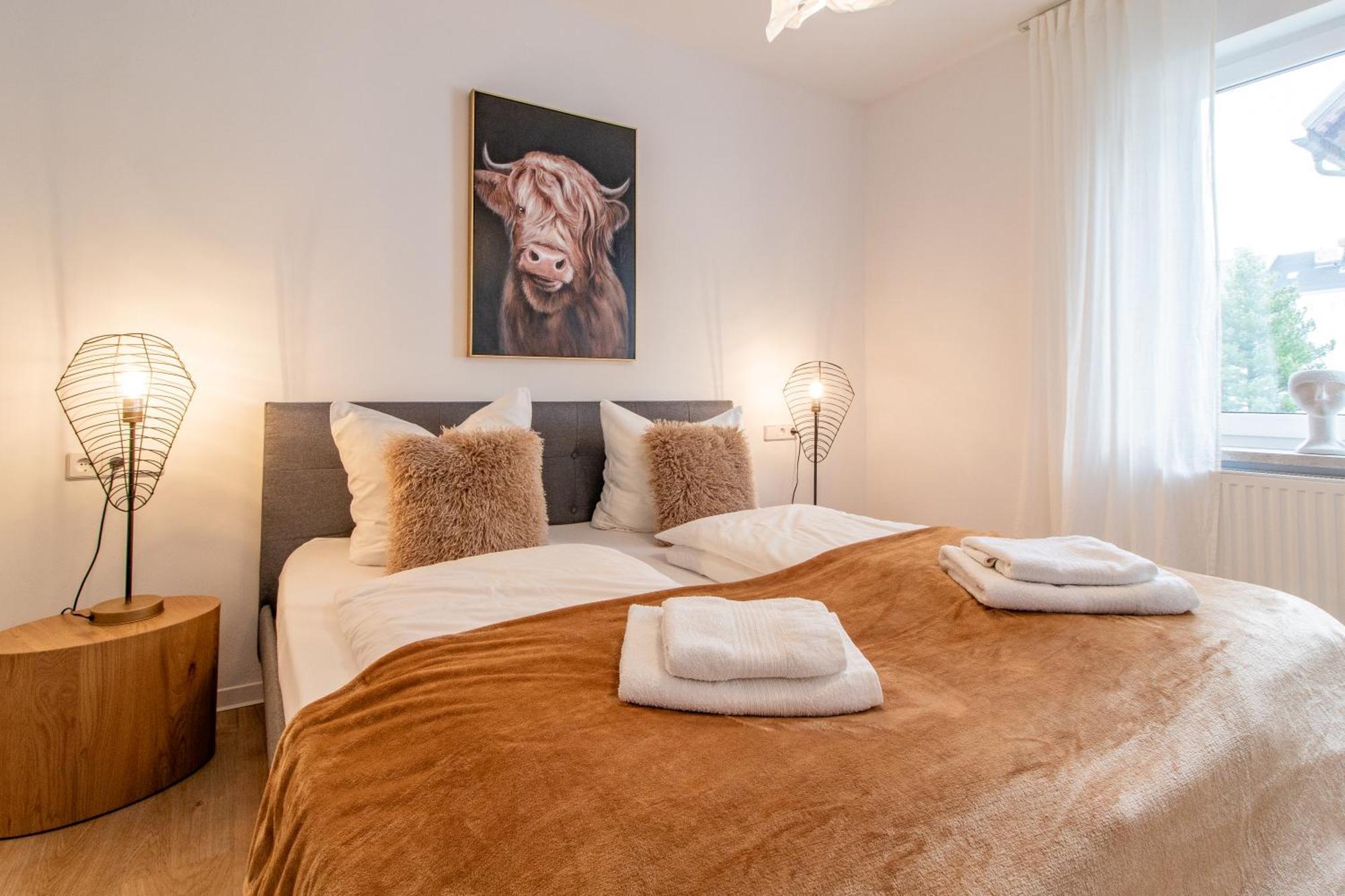 Stilvolles City-Apartment I Netflix I Wlan L Stellplatz I Zentral Schwarzenberg  Esterno foto