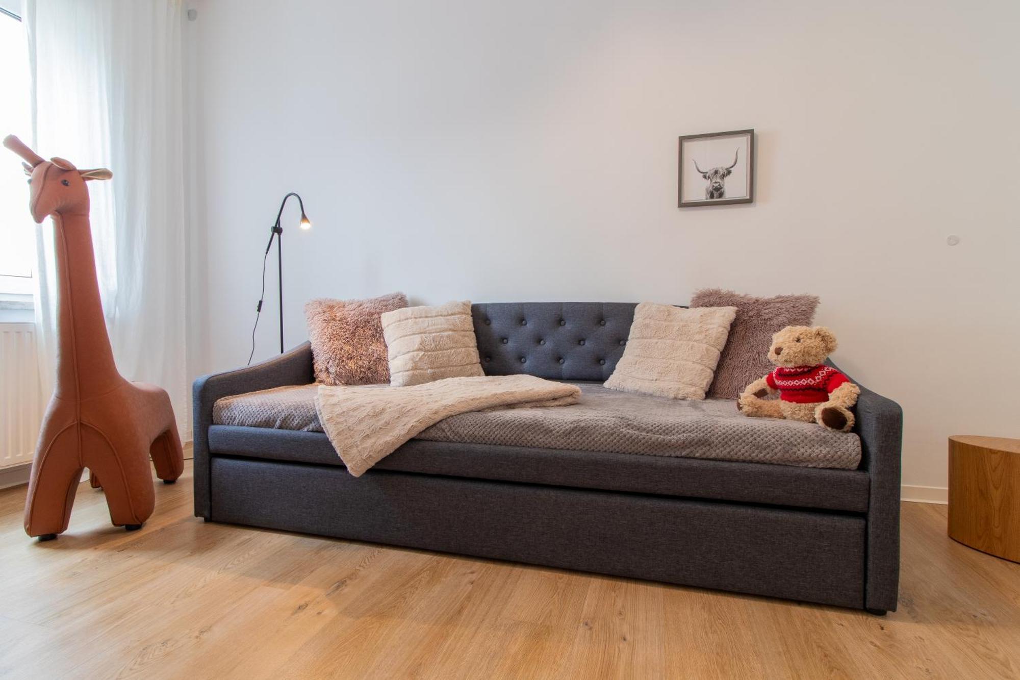 Stilvolles City-Apartment I Netflix I Wlan L Stellplatz I Zentral Schwarzenberg  Esterno foto