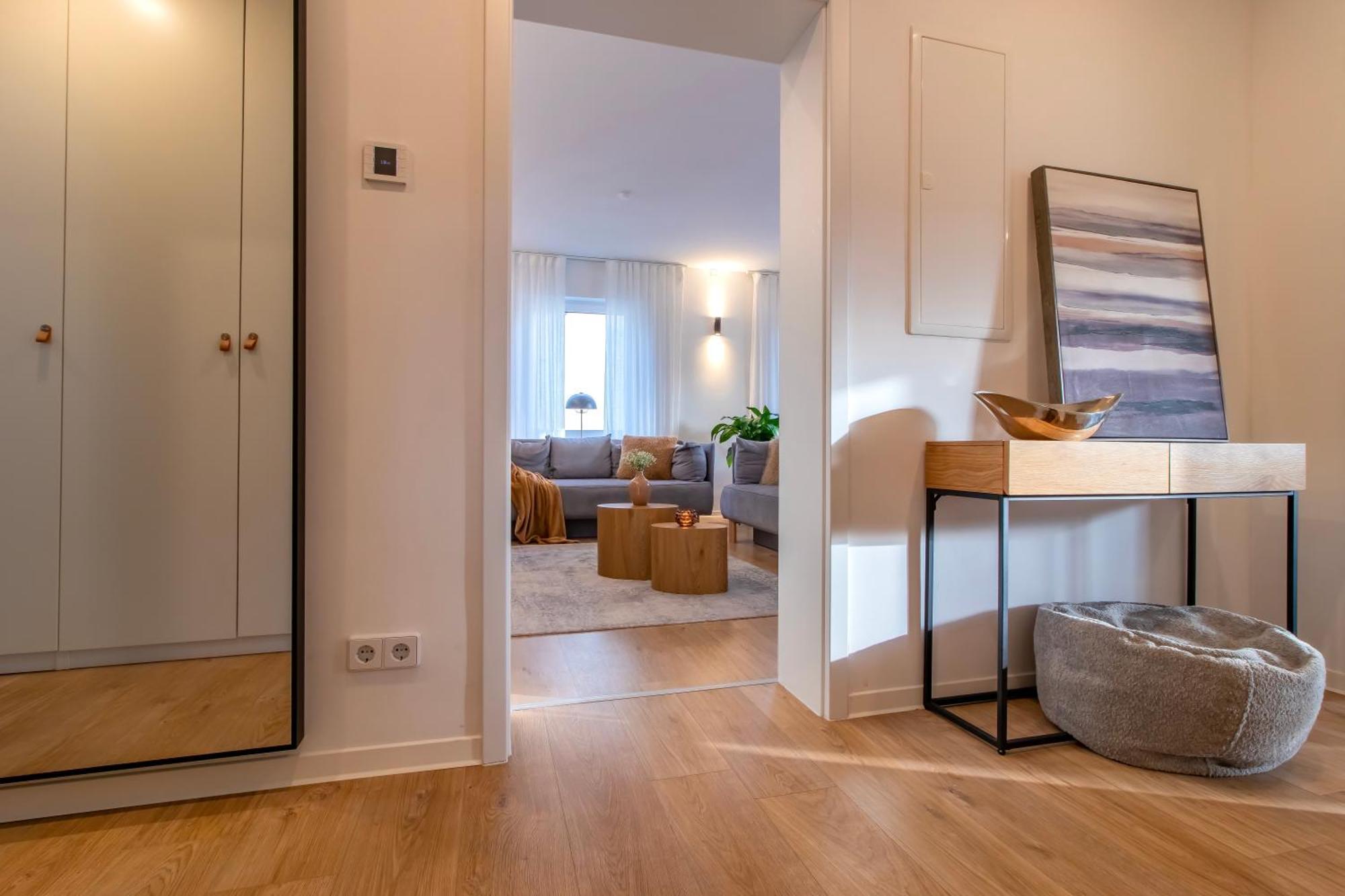 Stilvolles City-Apartment I Netflix I Wlan L Stellplatz I Zentral Schwarzenberg  Esterno foto